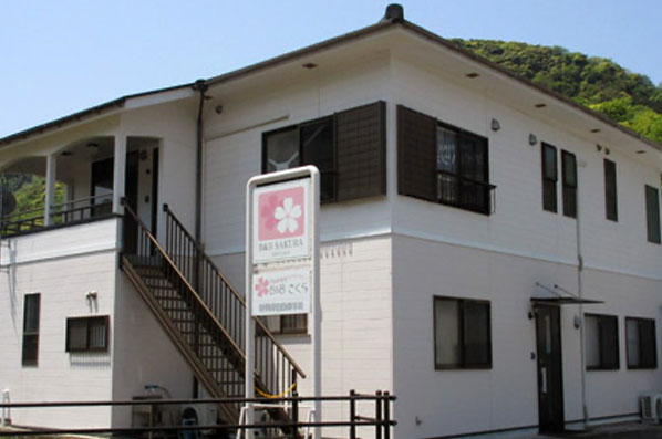 女性専用ペンション