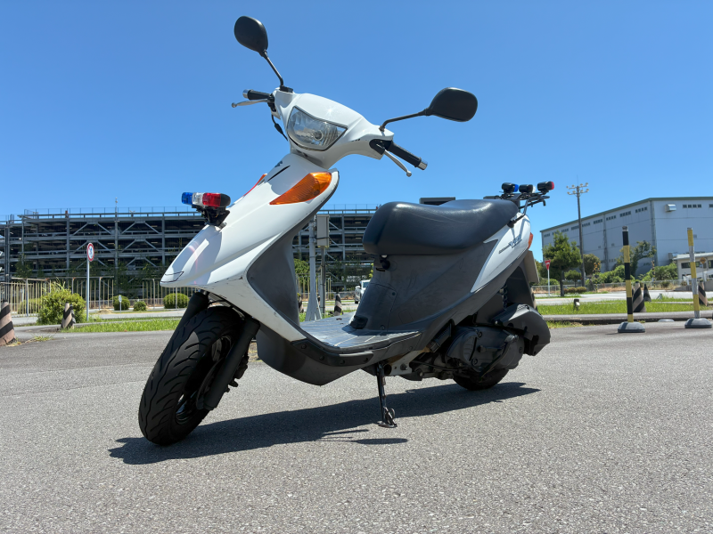 小型普通自動二輪車 AT / MT